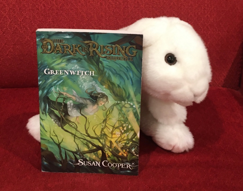 Marshmallow rates Greenwitch by Susan Cooper 95%.
